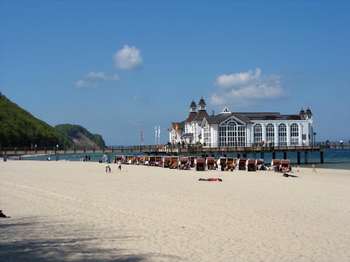 Appartementhaus Ida Im Ostseebad ゼリン エクステリア 写真